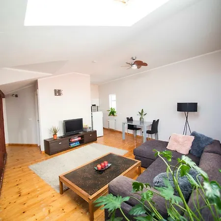 Penthouse Old Town, 公寓 塔尔图